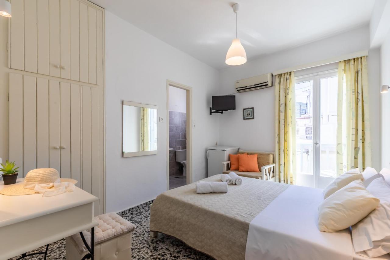 Marialena Rooms Skopelos Town Exterior photo