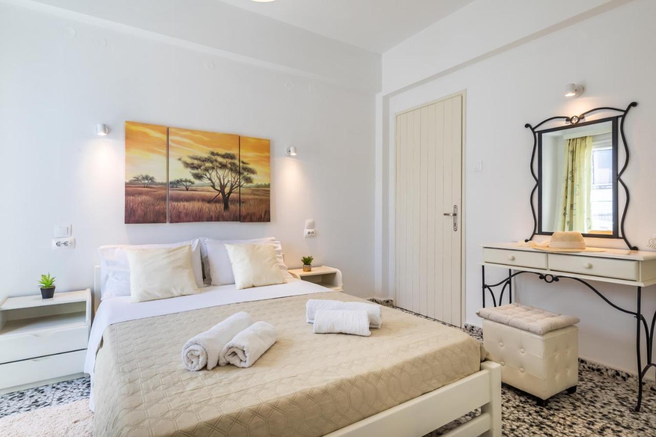 Marialena Rooms Skopelos Town Exterior photo